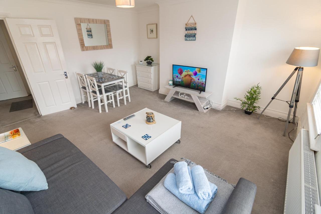Light And Airy 1 Bedroom Flat 700M From The Beach ボーンマス エクステリア 写真