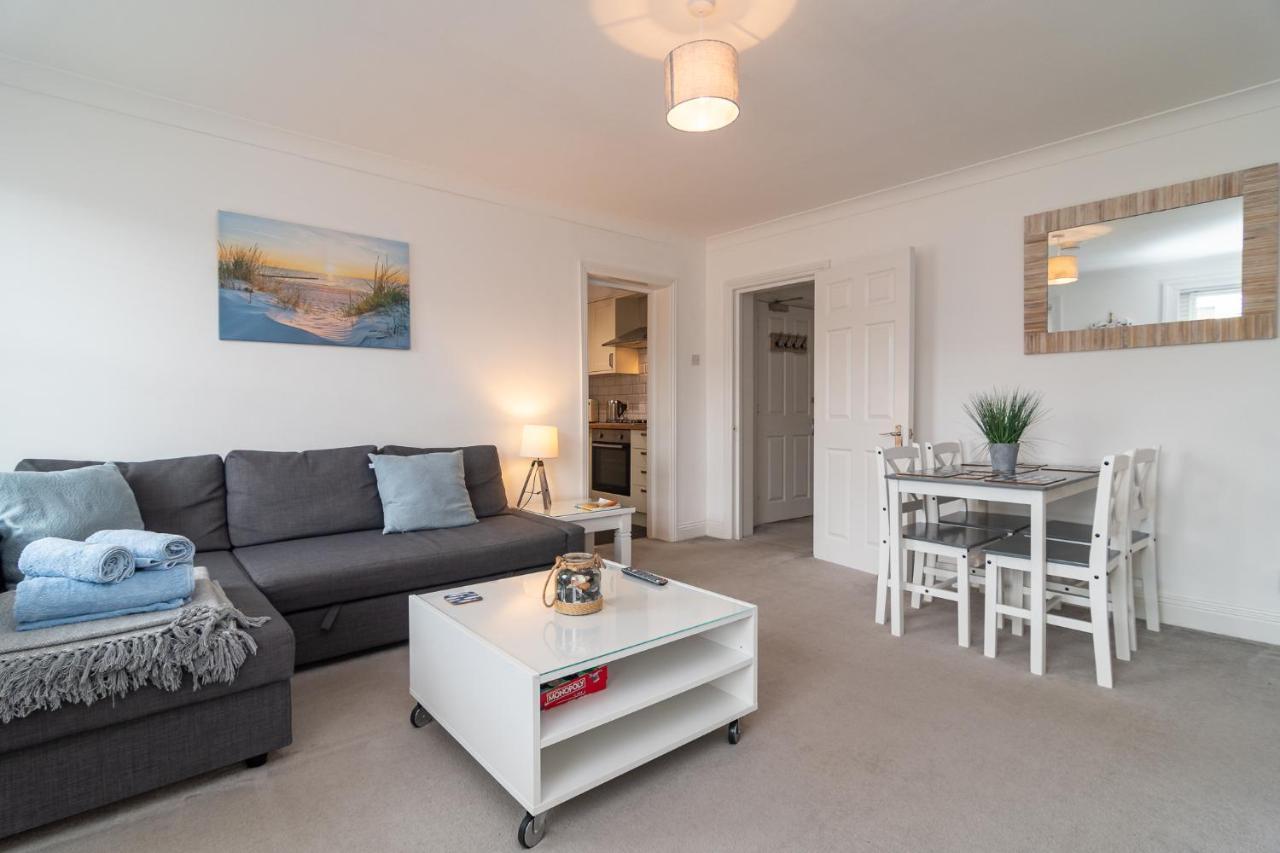 Light And Airy 1 Bedroom Flat 700M From The Beach ボーンマス エクステリア 写真